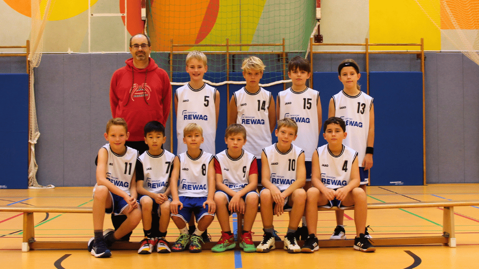 Mannschaftsfoto der U12-3 Basketballmannschaft der Regensburg Baskets in der Saison 25/26